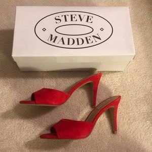 Steve madden beautiful red Sandals